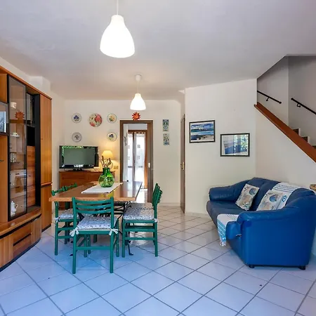 아파트 Sardinia Re - Casa Ginestra *